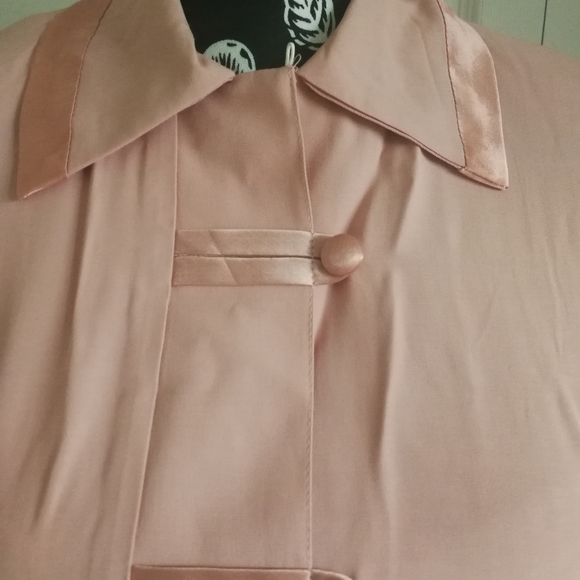 Blouse - Picture 4 of 11